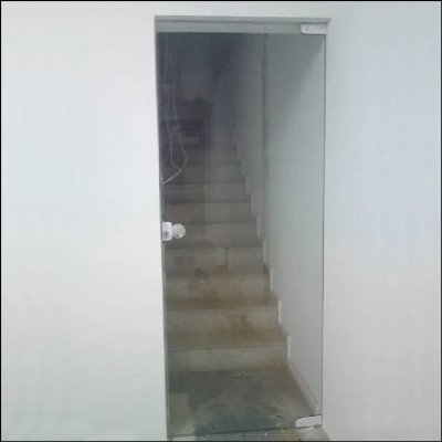 Porta 1 Folha Incolor