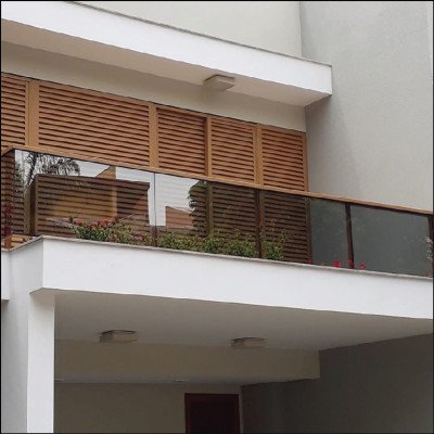 Guarda Corpo Sacada em Vidro Temperado