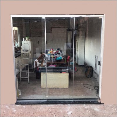 Porta 3 Folhas Incolor