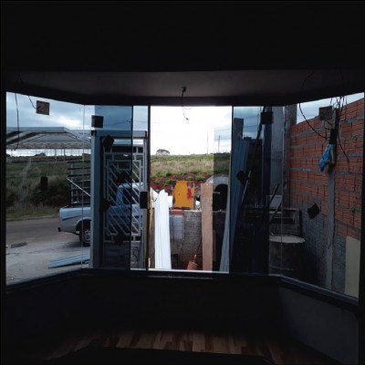 Janela Vidro Fumê em Ângulo - imagem 3