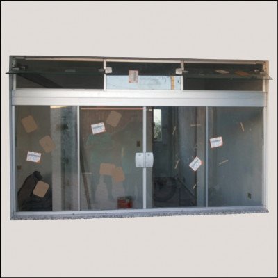 Janela 4 Folhas Incolor