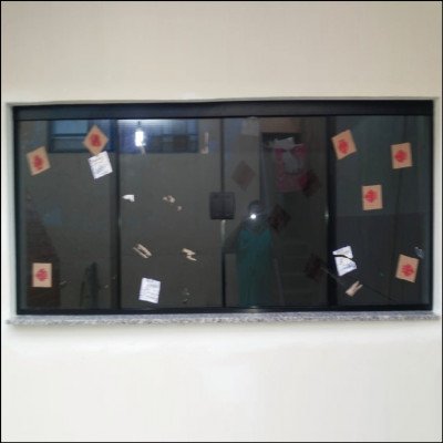 Janela 4 Folhas Fumê - imagem 1