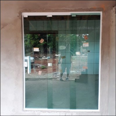 Janela 3 Folhas Incolor