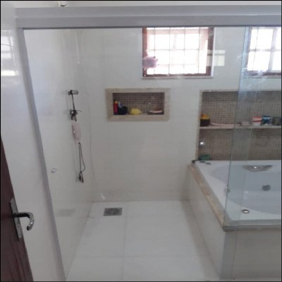 Box de Vidro Incolor - imagem 1