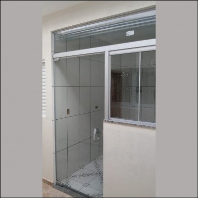 Porta e Janela Acoplada Vidro Incolor - imagem 1