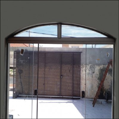 Porta 4 Folhas Incolor com Arco - imagem 1