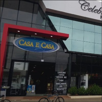 Fachada Comercial em Vidro Laminado - imagem 1