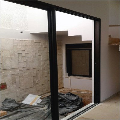 Porta de Correr em Vidro Temperado