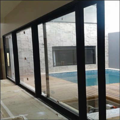 Porta de Correr em Vidro Temperado