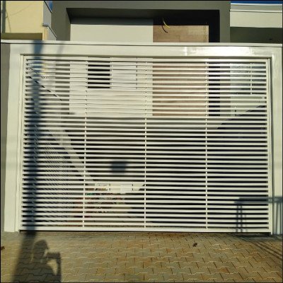 Portão de Garagem Basculante