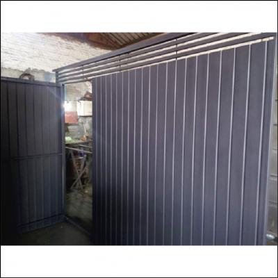 Portão Social e de Garagem Fechado