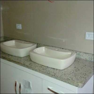 Lavatório em Mármore com Duas Cuba