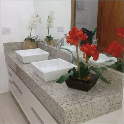 Lavatório em Mármore com Duas Cuba