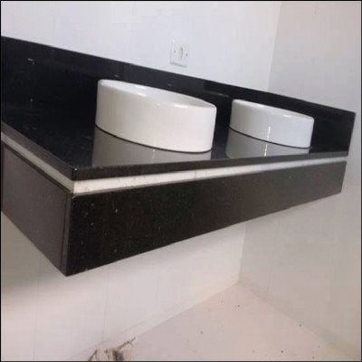 Lavatório em Mármore com Duas Cuba