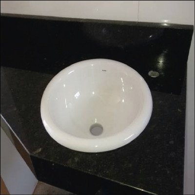 Lavatório em Mármore com Cuba