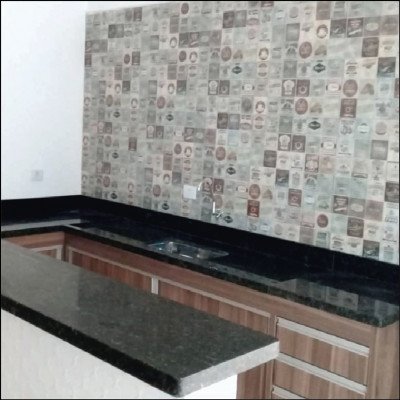 Cozinha em Verde Pérola Sendo Pia e Balcão