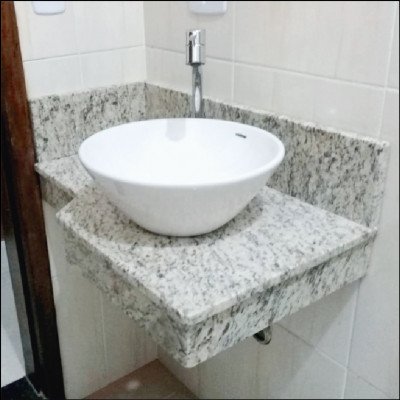 Lavatório em Granito Santa Cecília