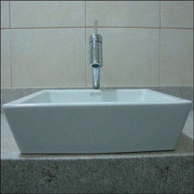 Lavatório em Granito Itaúnas