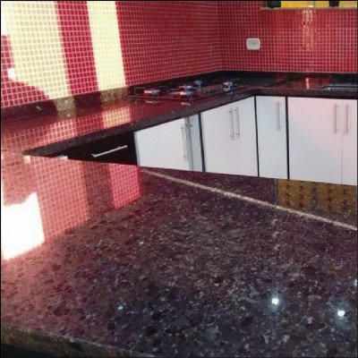 Cozinha em Granito Verde Ubatuba