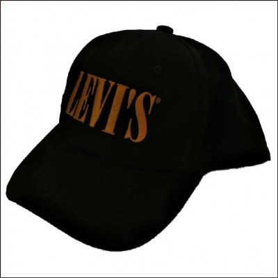 Boné Preto Levi's