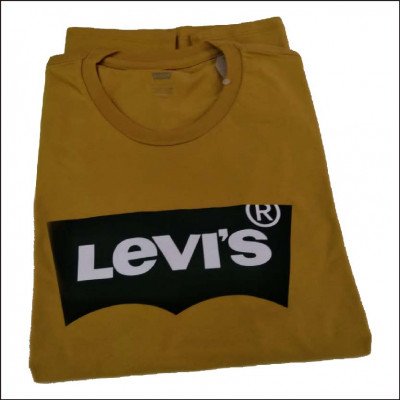 Camiseta Amarela Levi's