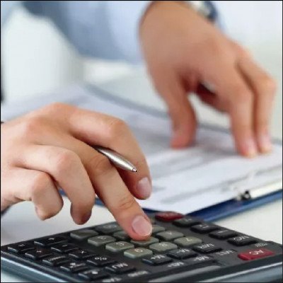 Cálculo e emissão de guias de impostos (DAS, ICMS, ISS, IRPJ