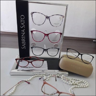 Óculos de Grau Sabrina Sato