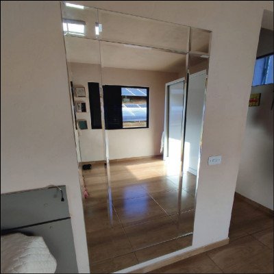 Painel de Espelhos Bisotê