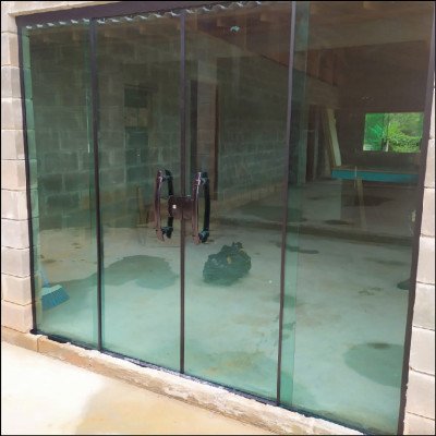 Porta em Vidro Temperado