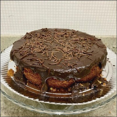 Bolo de Cenoura Com Cobertura e Recheio de Brigadeiro