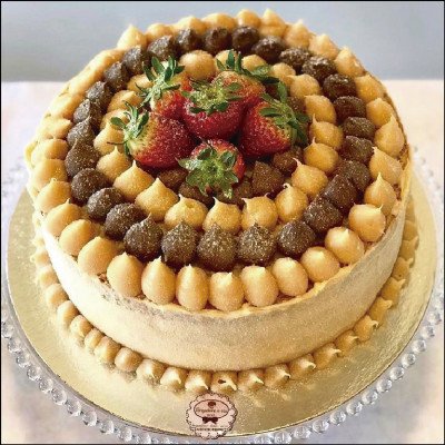 Bolo com Recheio de Bem Casado