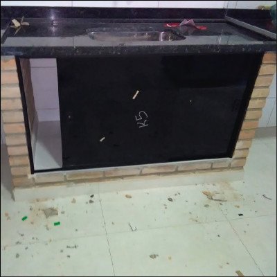 Fechamento de Pia em Vidro Fumê