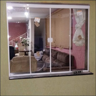 Janela 4 Folhas Incolor