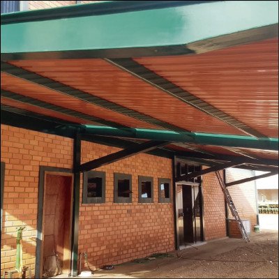 Cobertura em Estrutura Metálica