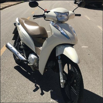 Lavagem de Moto Detalhada + Enceramento