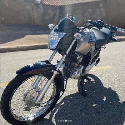 Lavagem de Moto Detalhada + Enceramento - imagem 2