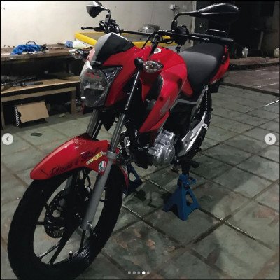Lavagem de Moto Detalhada + Enceramento - imagem 3