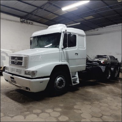 Funilaria e Pintura em Caminhões