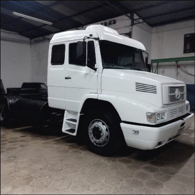 Funilaria e Pintura em Caminhões - imagem 1