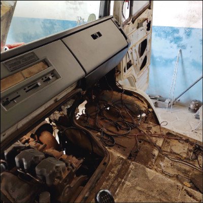 Funilaria e Pintura em Caminhões - imagem 5