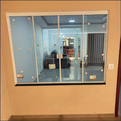 Janela 4 Folhas Incolor