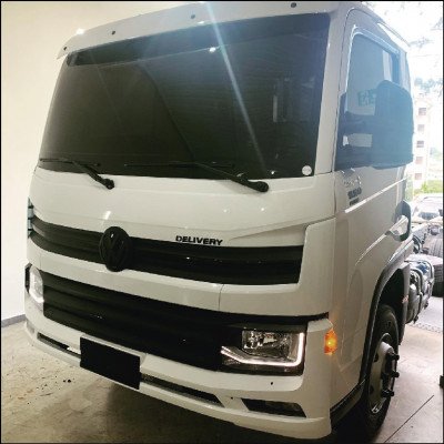 Película S.R Premium 05%  Película Black Carbon 35% Chrome - imagem 1