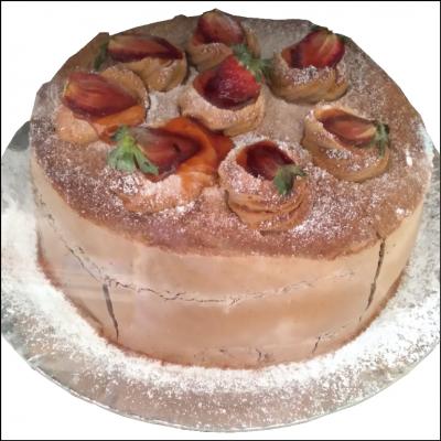 Bolo de Chocolate com Morango