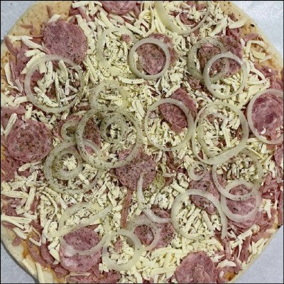 Pizza Montada Calabresa, Moda Casa