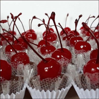 Brigadeiro com Cereja