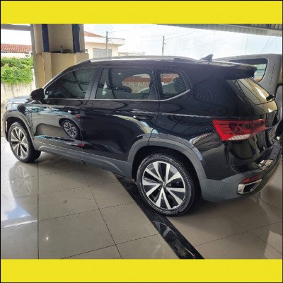 Volkswagen Taos Highline 1.4 Turbo Ano 2022 - imagem 1