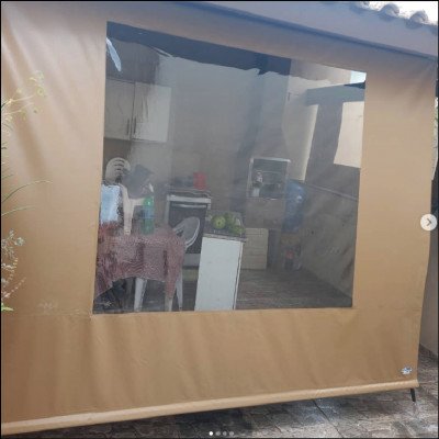 Toldo Cortina Com Visor - imagem 1