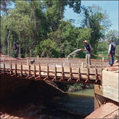 Construção de Ponte