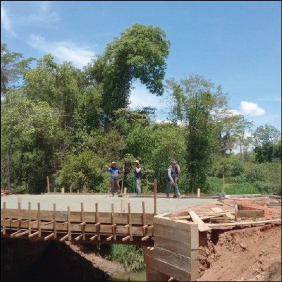 Construção de Ponte