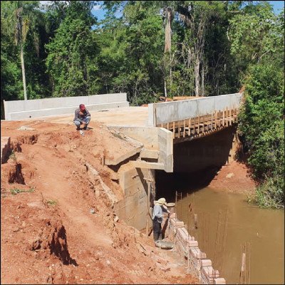 Construção de Ponte